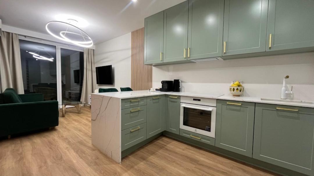 Chlebova - Riverside View Terrace, Free Parking, Gym & Kidsplay By Downtown Apartments Гданьск Экстерьер фото